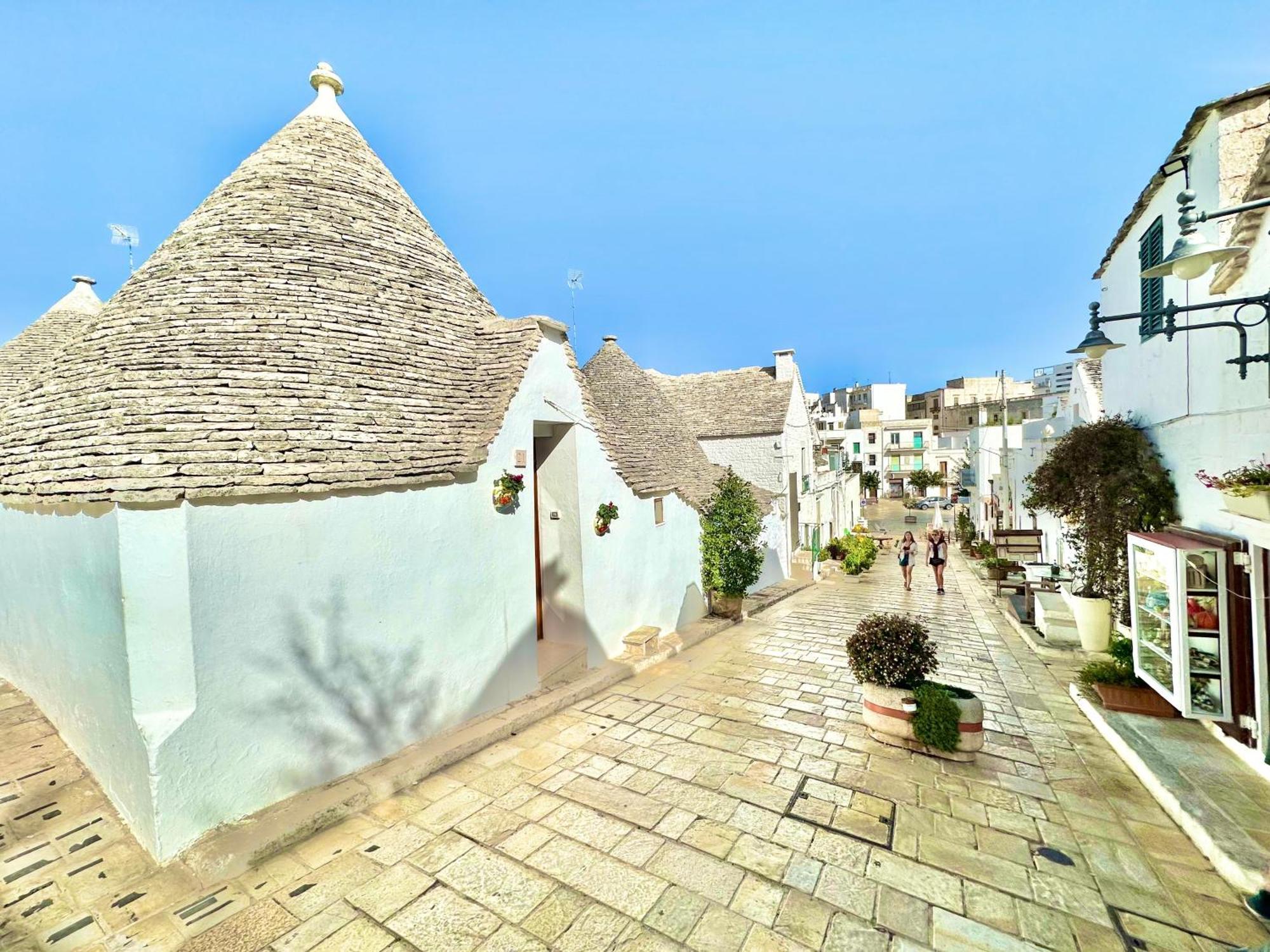 הוילה אלברובלו Trulli Moon מראה חיצוני תמונה