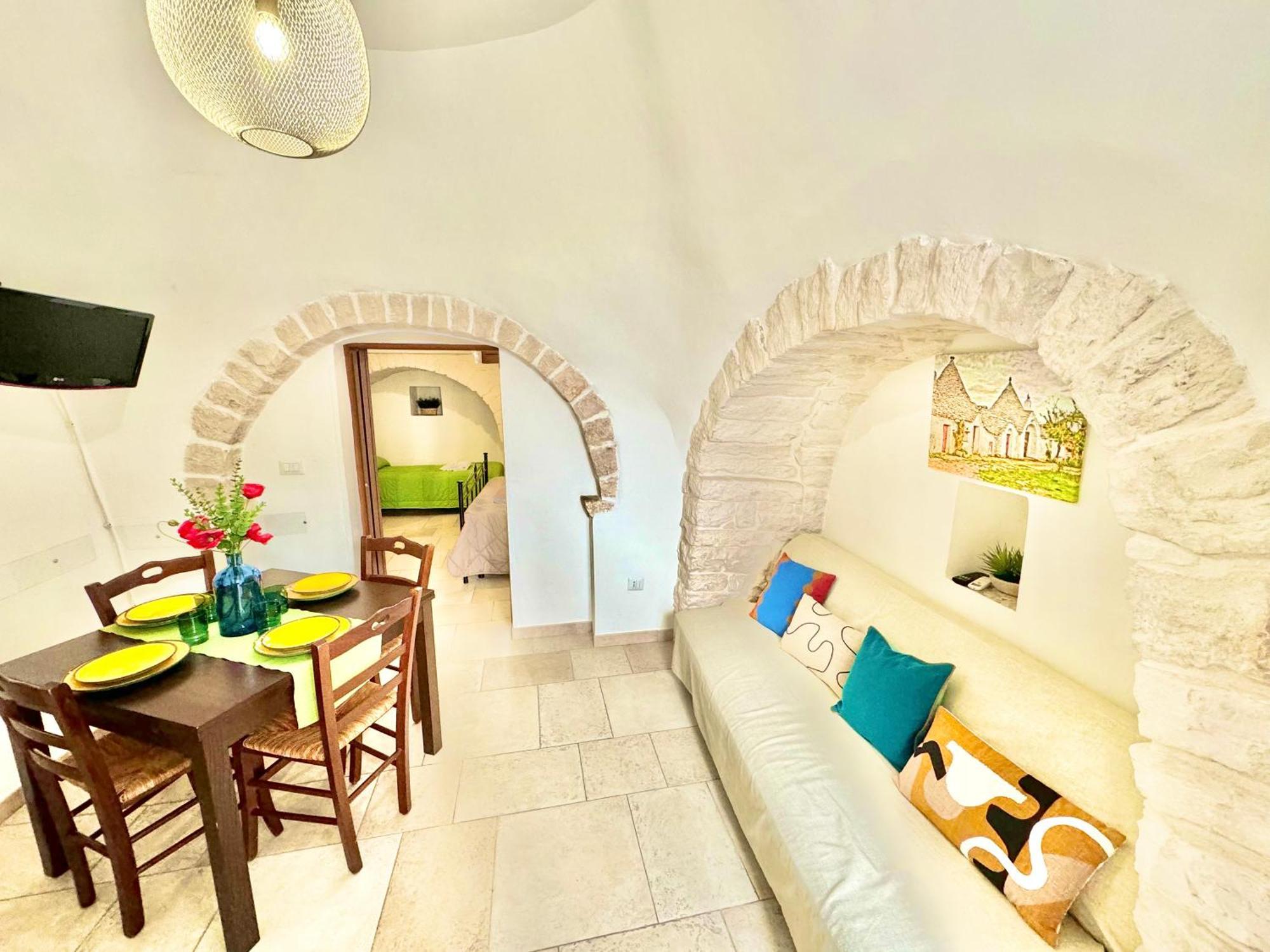 הוילה אלברובלו Trulli Moon חדר תמונה