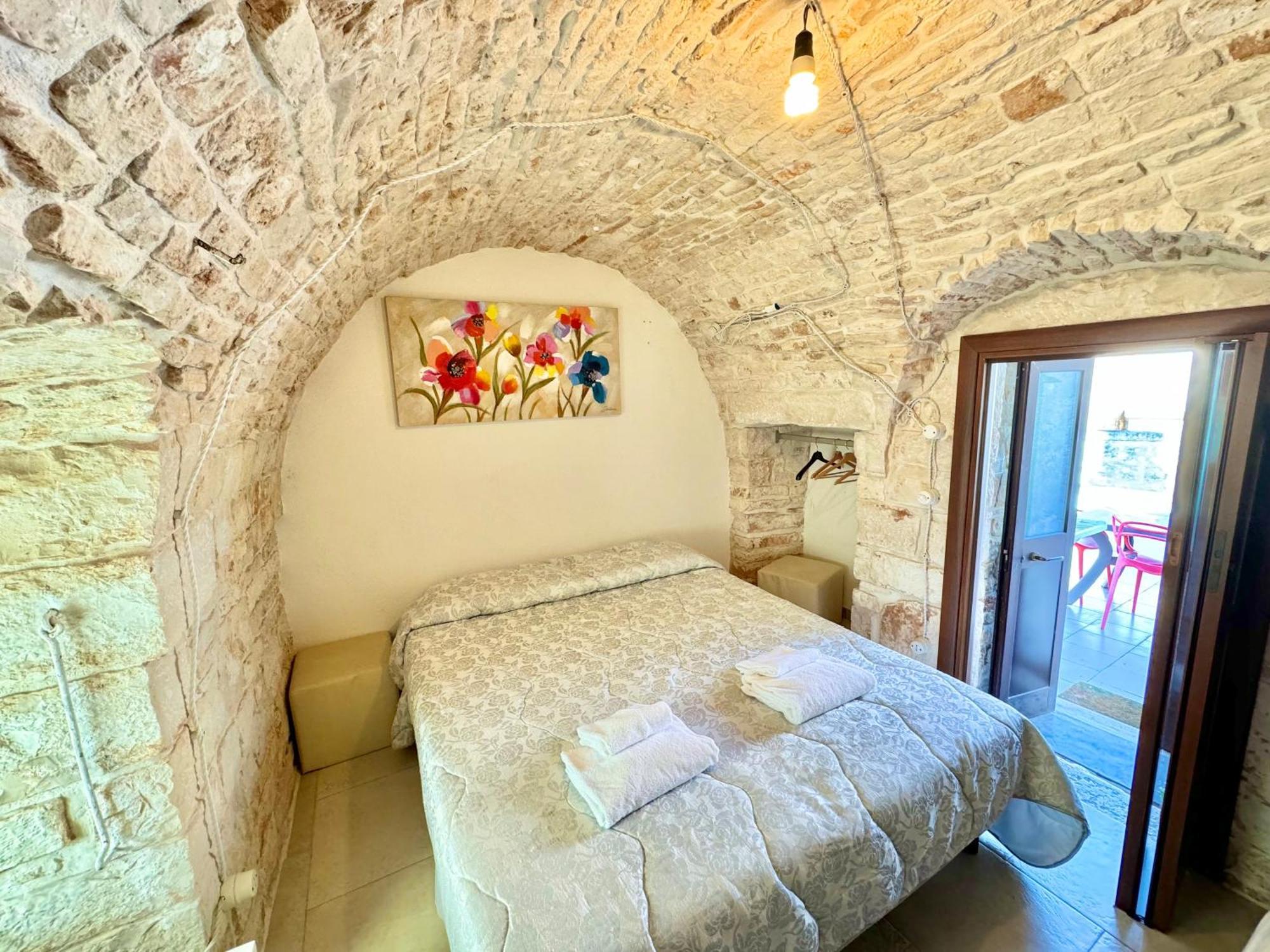 הוילה אלברובלו Trulli Moon חדר תמונה